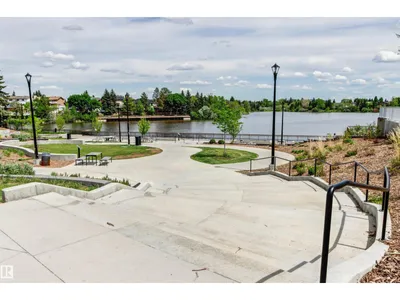 11139 157 AV NW photo 62