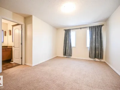 11425 14 AV SW photo 20