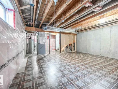 11425 14 AV SW photo 29