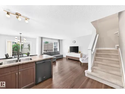 3920 6 ST NW photo 5