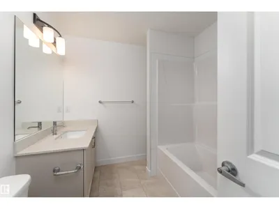 10916 & 10918 154 Street NW photo 27