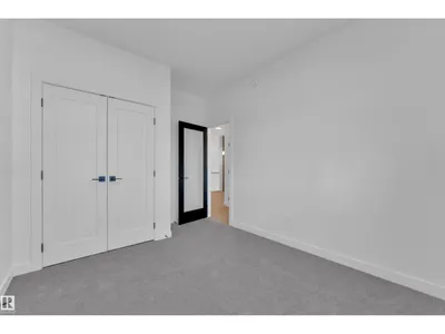 5 Grayson GR photo 30