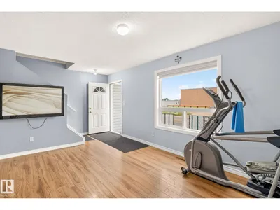1646 millwoods RD E NW photo 15