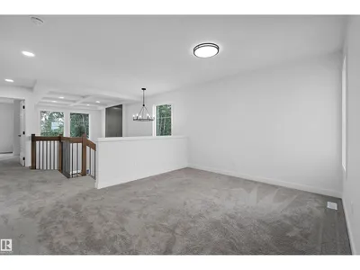 1737 Crossbill LO NW photo 22