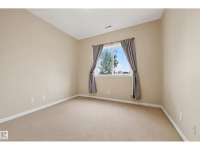 #211 4316 139 AV NW NW photo 20