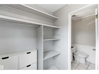 7963 178 ST NW photo 17