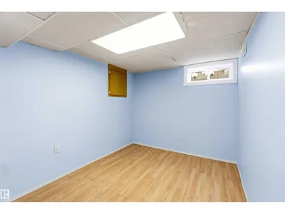 7963 178 ST NW photo 37