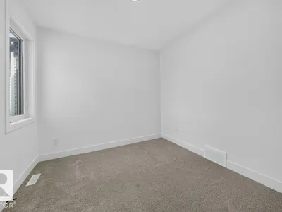 684 bank drive DR photo 44