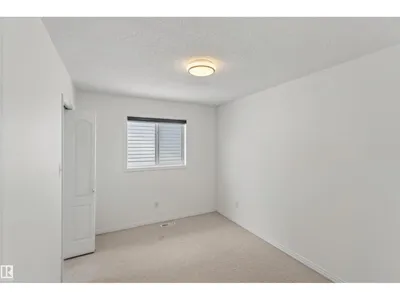 1707 37A AV NW photo 22