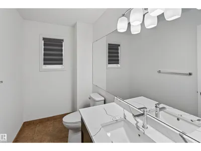 1707 37A AV NW photo 26