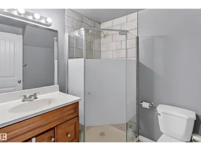 1707 37A AV NW photo 35