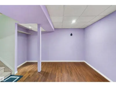 1707 37A AV NW photo 36