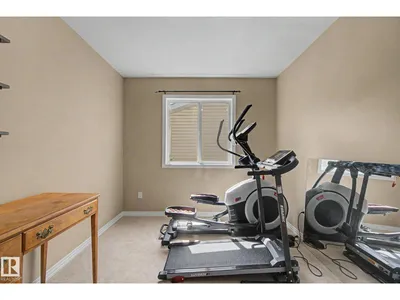9935 155 ST NW photo 26