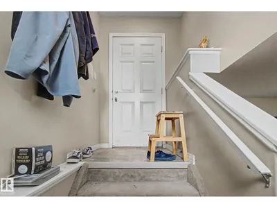 9935 155 ST NW photo 31