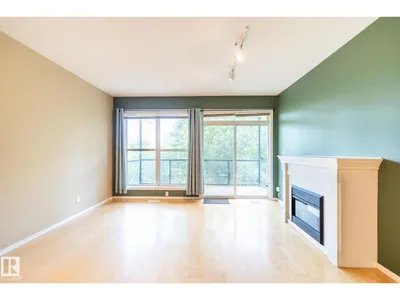 #412 11039 83 AV NW photo 9
