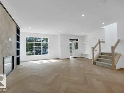 14706 103 AV NW photo 11