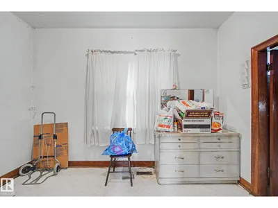 9334 106A AV NW photo 22