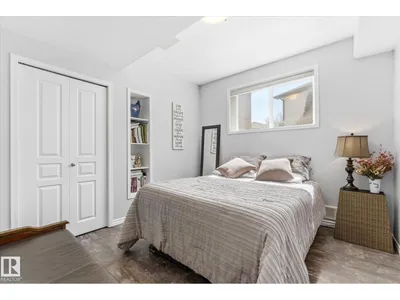 16303 37 ST NW photo 34