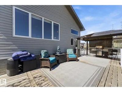 16303 37 ST NW photo 47