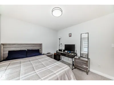7035 CHIVERS LO SW photo 41