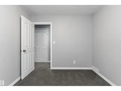 20845 92A AV NW NW photo 15