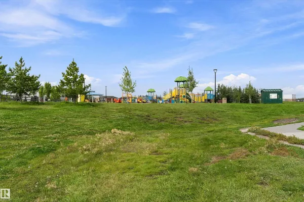 20845 92A AV NW NW photo 2