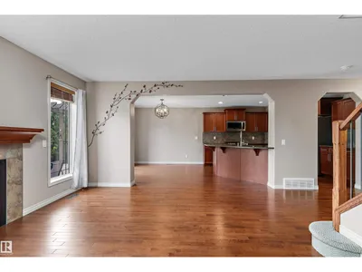 20845 92A AV NW NW photo 43