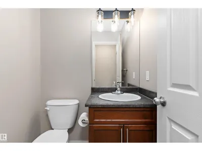 20845 92A AV NW NW photo 55