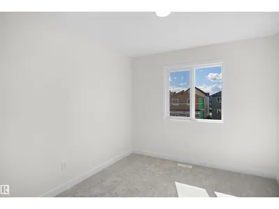 1004 14 AV NW photo 25