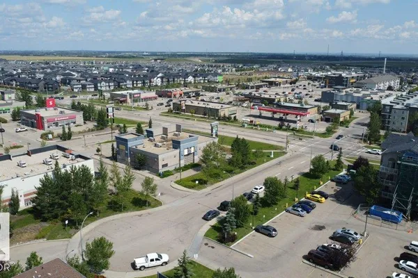 #317 5005 165 AV NW NW photo 3
