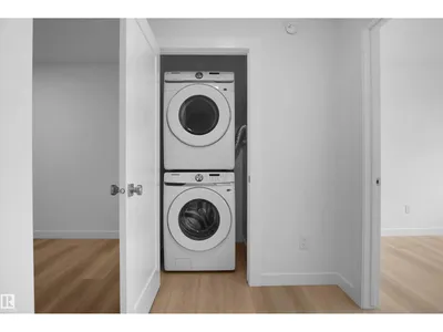 611 176 AV NE photo 36