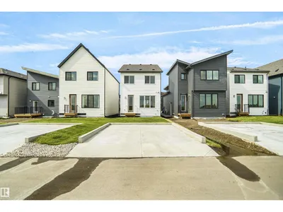 611 176 AV NE photo 39