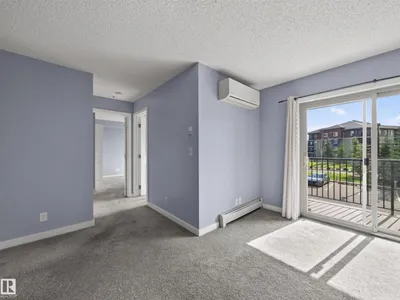 #217 12045 22 AV SW photo 31