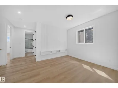 8915 MAYDAY WY SW photo 35