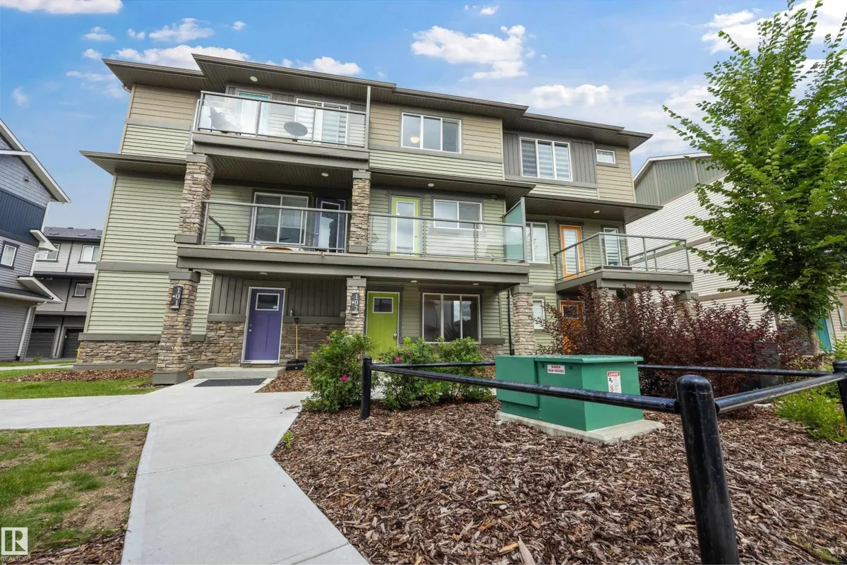 #102 1530 TAMARACK BV NW exterior