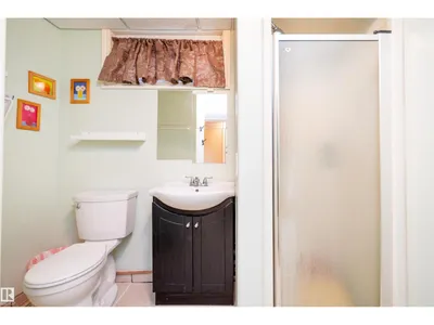 12022 43 ST NW photo 28
