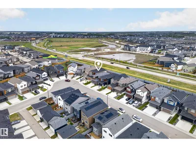 19286 22A AV NW photo 47
