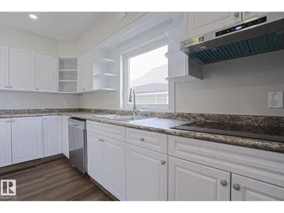 1028 James CR NW photo 30