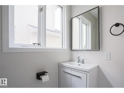 1028 James CR NW photo 17