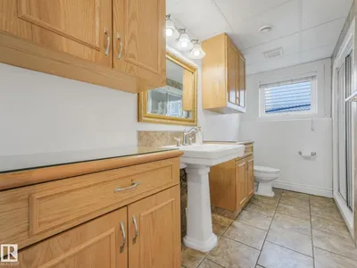 7504 161A AV NW photo 51