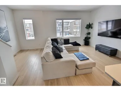 1512 157 ST SW photo 14