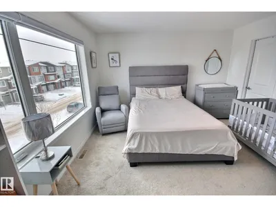 1512 157 ST SW photo 19