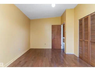 40 CURLEW CR photo 21