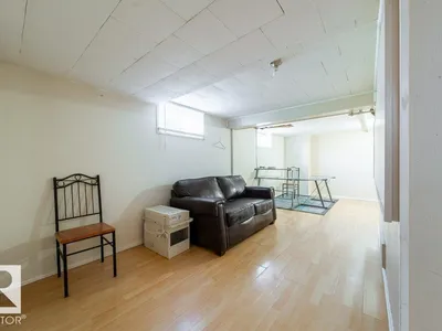 7812 128 AV NW photo 12