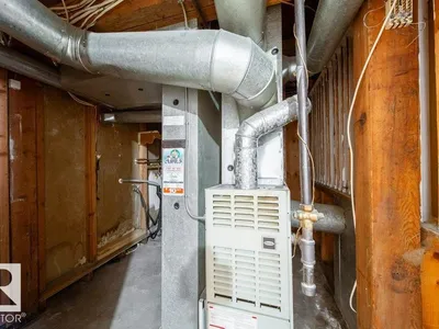 7812 128 AV NW photo 17