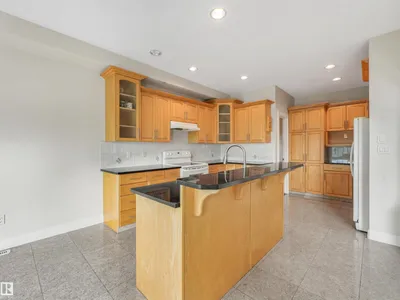 22 SHORES DR photo 13