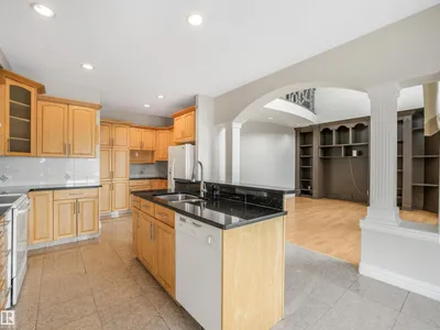 22 SHORES DR photo 15
