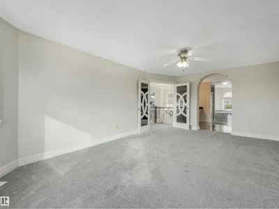22 SHORES DR photo 39