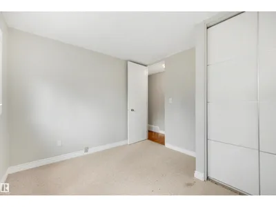 4139 122 ST NW photo 19