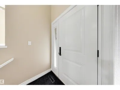 4139 122 ST NW photo 22